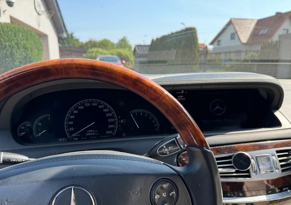 Mercedes-Benz CLS cena 91000 przebieg: 208435, rok produkcji 2007 z Kołobrzeg małe 562